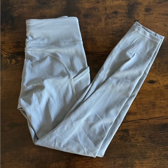 Light blue lululemon crop leggings - Picture 1 of 4